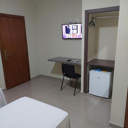 Apoema Hotel Куаба Екстериор снимка