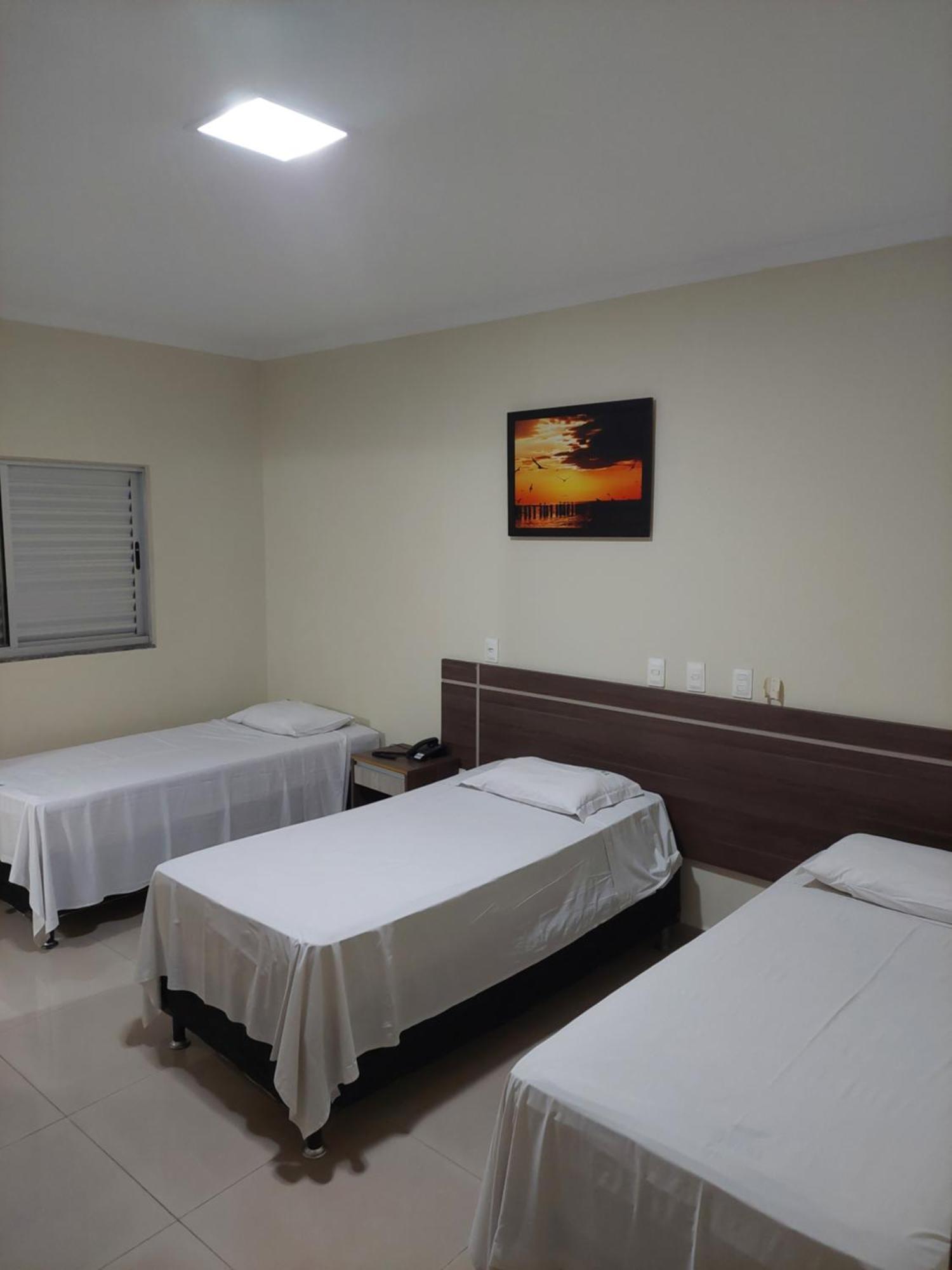 Apoema Hotel Куаба Екстериор снимка