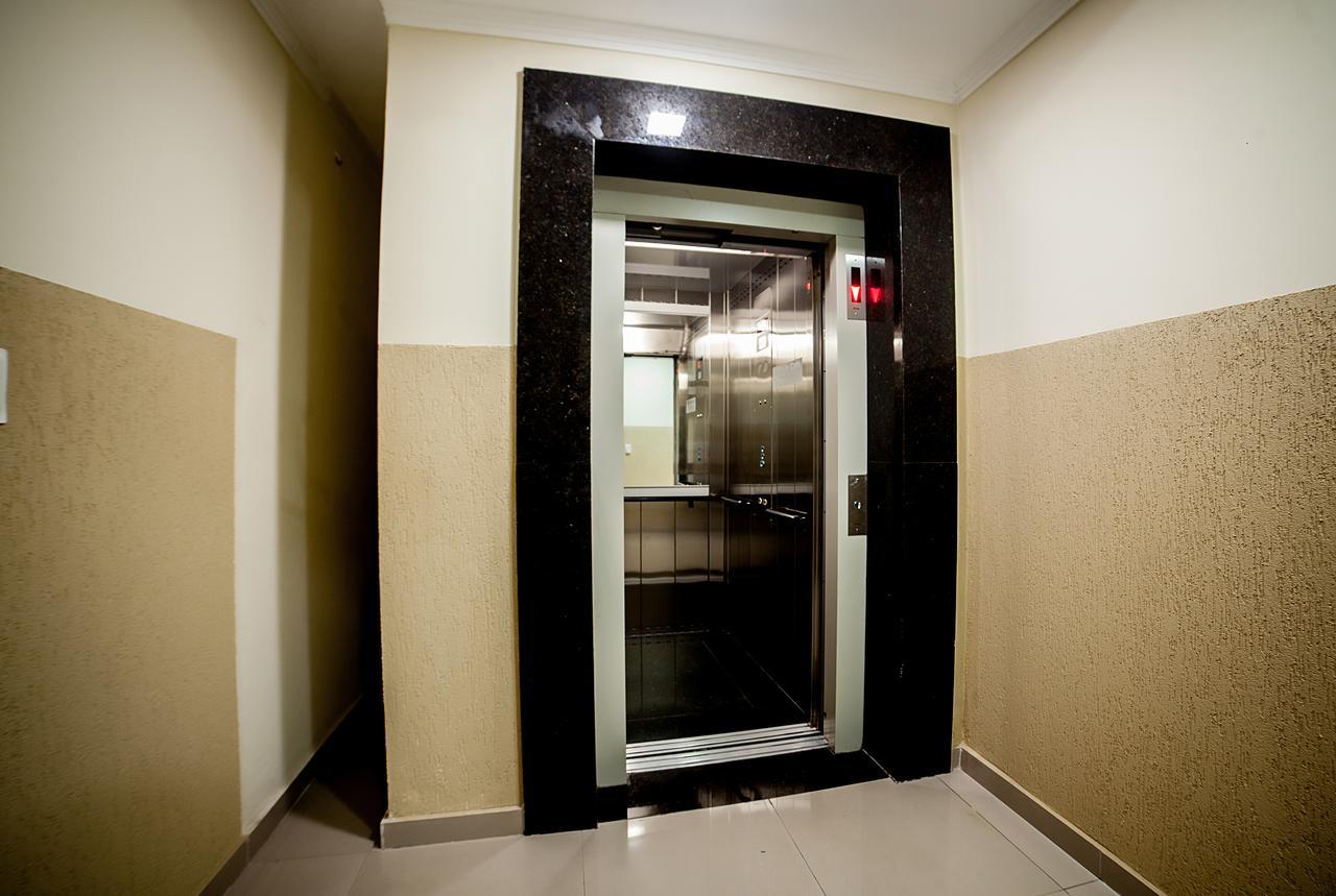 Apoema Hotel Куаба Екстериор снимка
